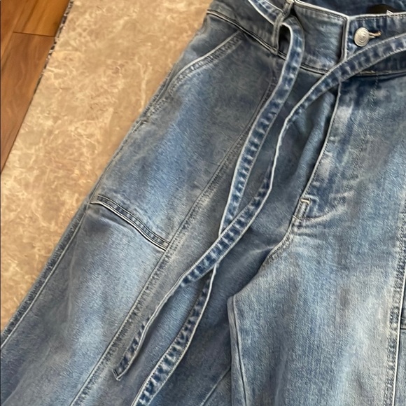 Hudson Jeans Light Blue Wide-Leg Denim - Picture 7 of 7